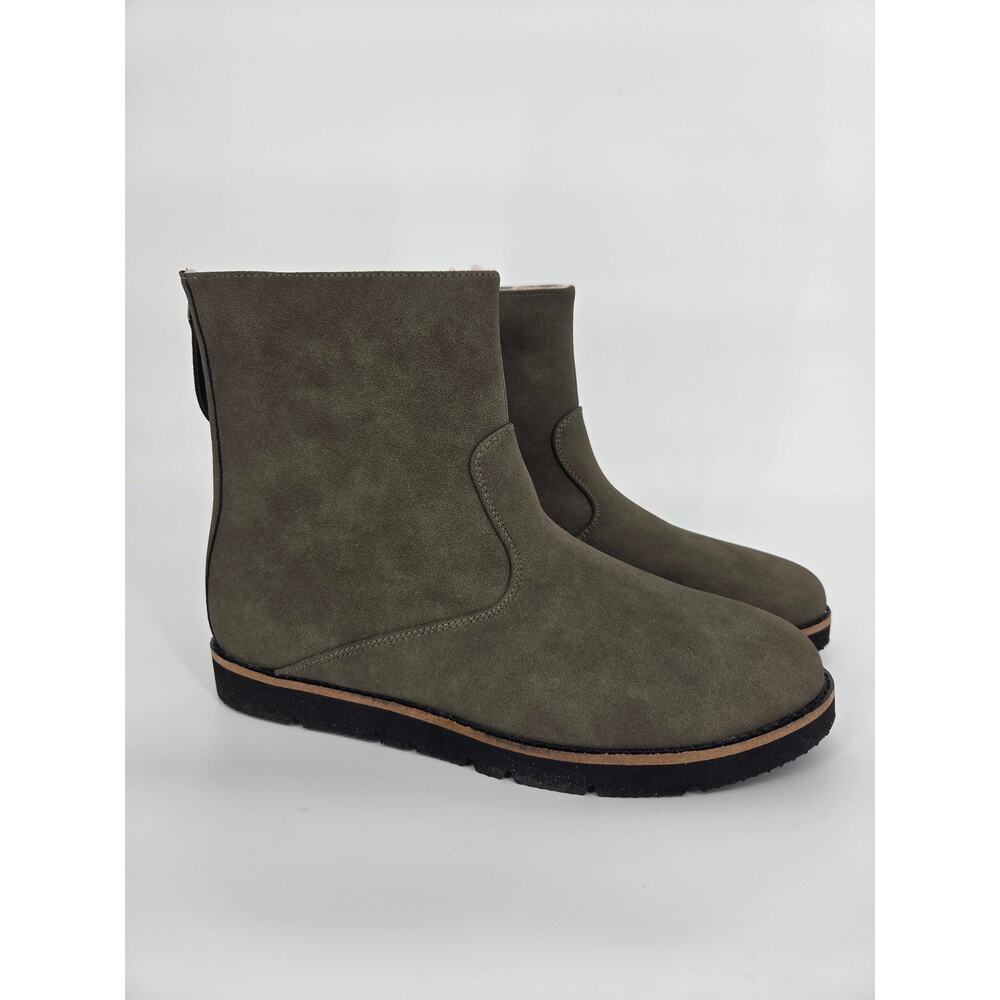 Boutique Corkys Tobin Olive Green Boots Bootie Fall Shearling Vegan NEW Size 10